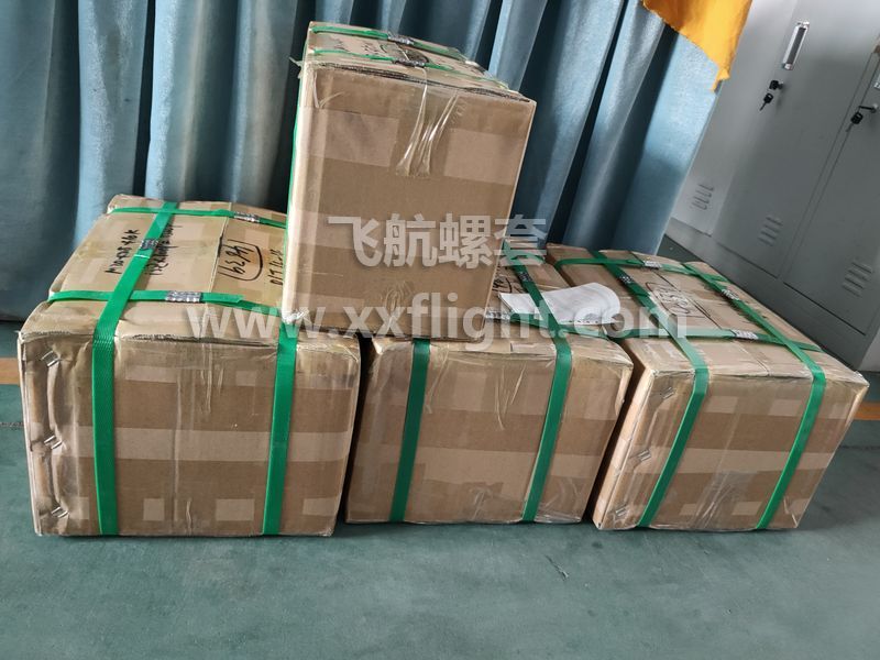 江蘇某客戶（hù）3萬（wàn）件螺套發貨