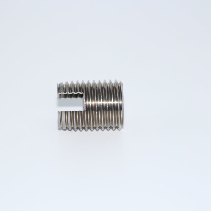 使用鋼絲螺套時(shí)出現跳扣的解決辦法